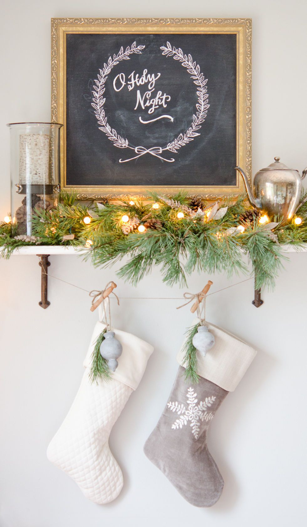 holiday-decor-ideas-chalkboard